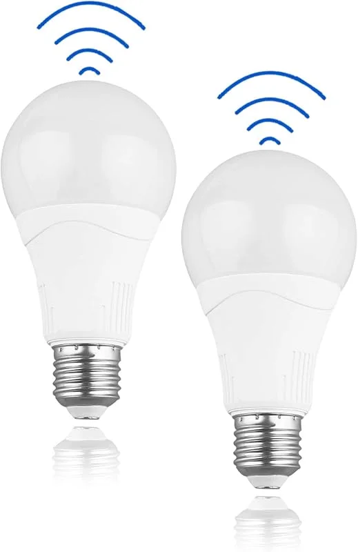 Greenic Radar rörelsesensor LED-glödlampa, 15 W (100 W ekvivalent E27-skruv, kall vit (5 000 K) rörelsesensor ljusstyrd radarlampa för utomhusbruk, ytterdörr, källare, garage, 2-pack — Smart belysning