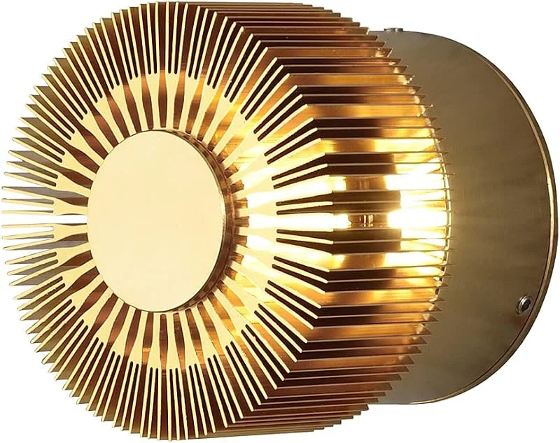 Konstsmide Vägglampor för utomhus, Monza rund fläkt stil upp ner modern vägglykta, LED hög effekt 1 x 3 Watt LED-vägglampa, klar glaslins, solid aluminium, IP54, yttre ljus mässing anodiserad, 7900-800 — Smart belysning