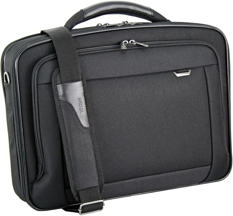 TITAN Laptopväska Plus Universe, svart, 43 x 32 x 10 cm — Datortillbehör