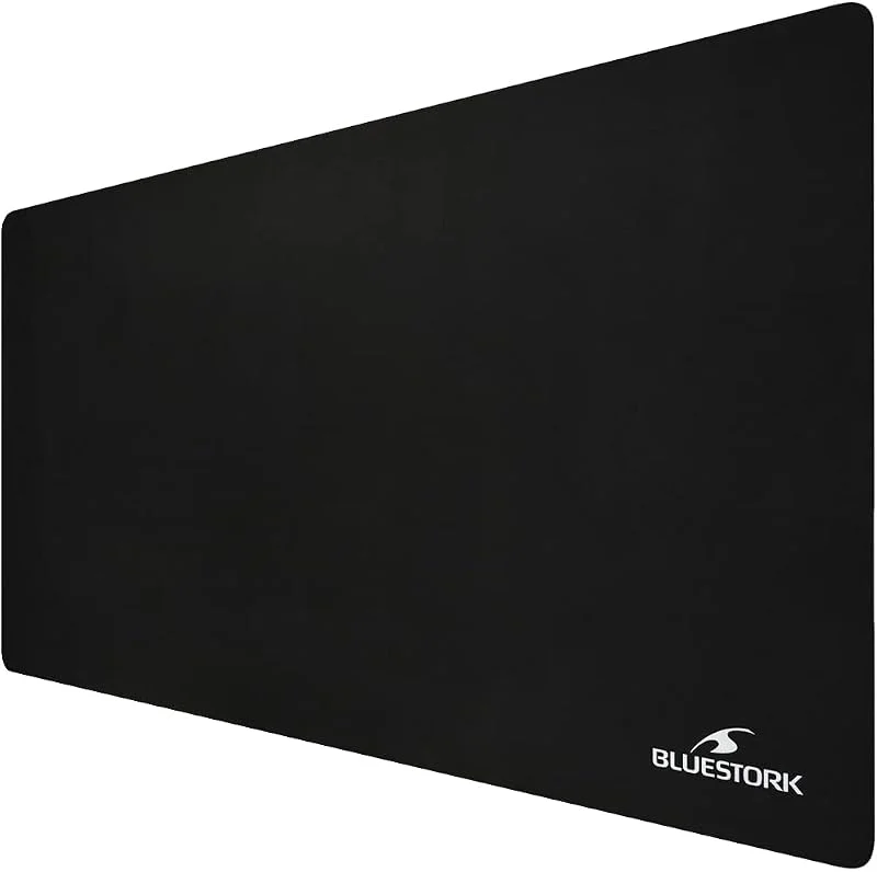 Bluestork XXL musmatta - stor spelmusmatta - hög precision optimerad yta - halkfri gummibas - extra stor musmatta 900 x 450 x 3 mm - svart — Datortillbehör
