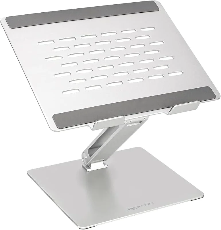 Amazon Basics justerbart ergonomiskt stativ för bärbara datorer, flera vinklar med värmeventil, förspända gångjärn för stabilitet, passar bärbara datorer på 10 (25, 4cm) till 17in (43, 2cm), silver — Datortillbehör